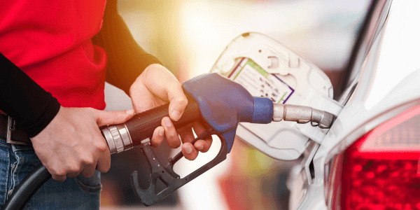Cover Image for ¿Por qué mi auto consume mucha gasolina? Trucos para ahorrar