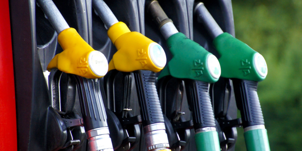 Cover Image for Gasolina vs diesel: diferencias, pros y contras